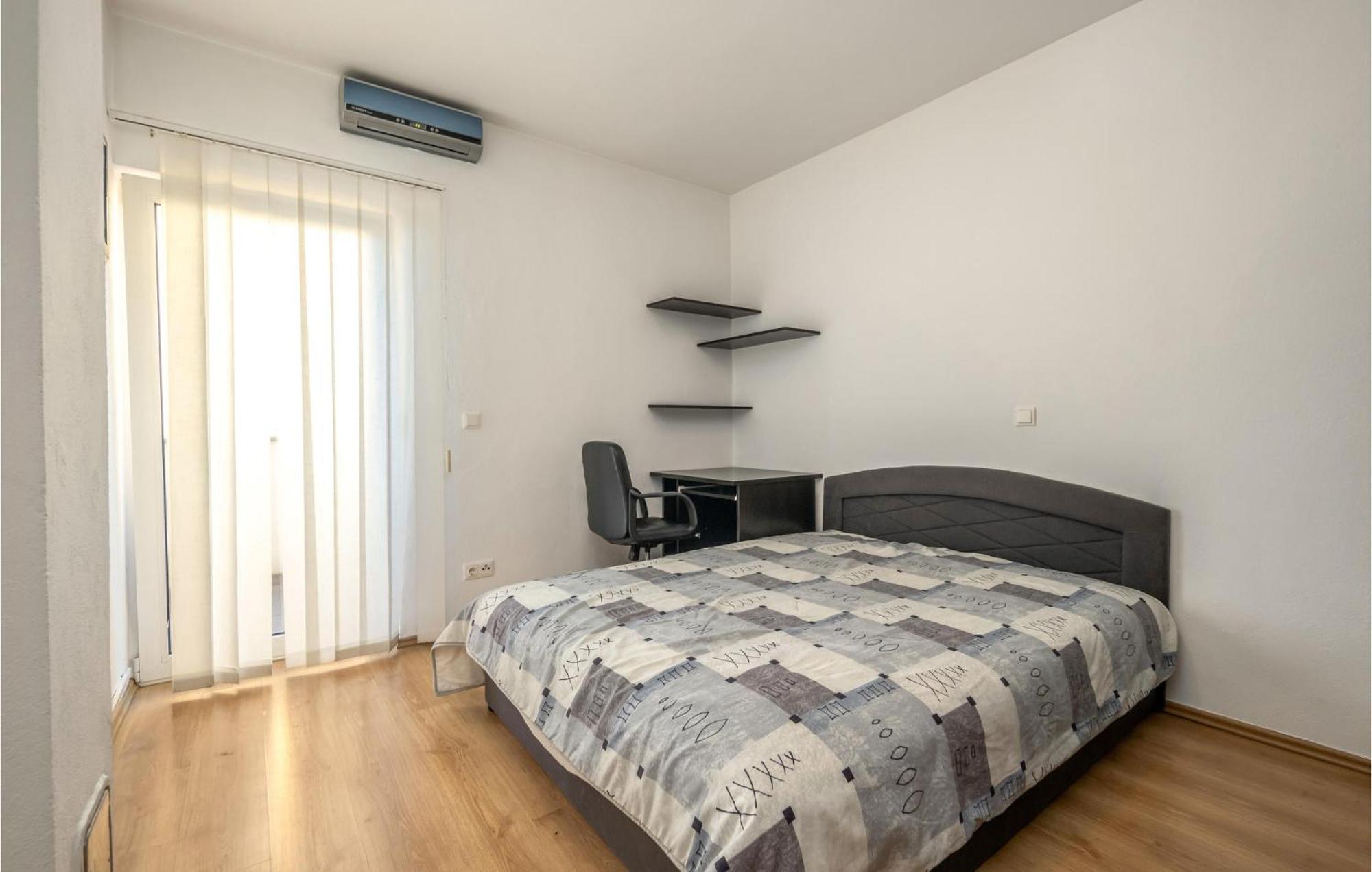 Nice Apartment In Crikvenica With House Sea View Luaran gambar